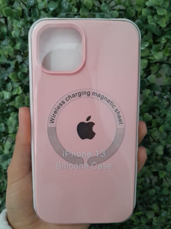 TPU IPH 13 SILICONE CASE MAGNETIC