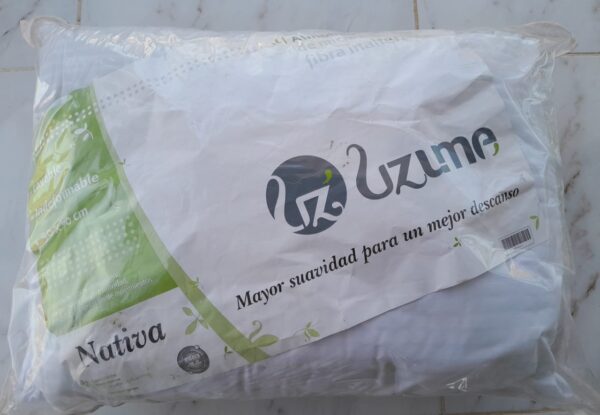 ALMOHADA UZUME